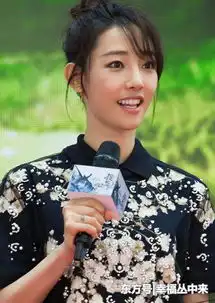 白百何早期出席活动,御姐范十足,完美演绎什么叫霸气侧漏