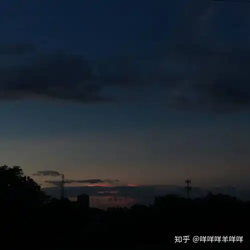 喜欢各种天空的图片是什么心理
