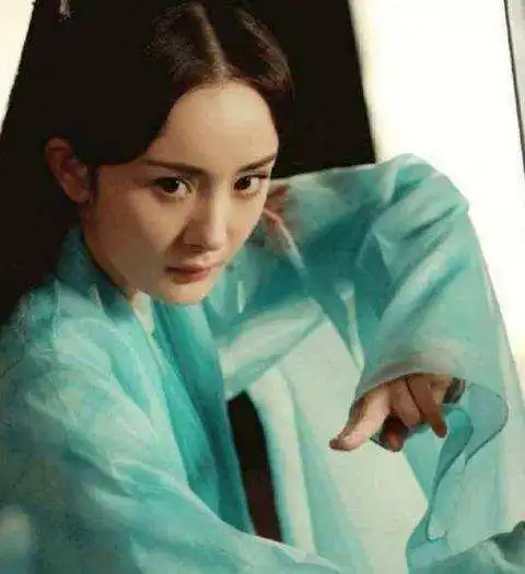 眼技看演技靠眼神黑化赵丽颖学到了孙俪的精华楚楚动人最服她