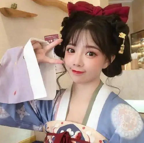 国服第一萝莉徒有虚名王奕萌参加抖音网红活动,生图被质疑太崩