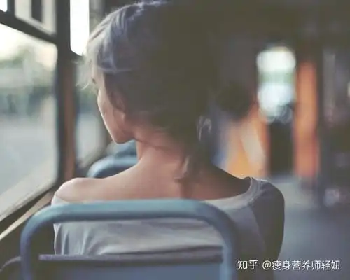 每天坚持不吃晚饭,身体会有这3个不好的变化