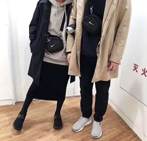 店主疯了抖音网红ins同款nike恶搞包包只要19.9送送