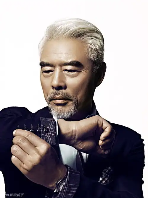 组图潮叔张双利写真曝光熟男演绎复古雅痞