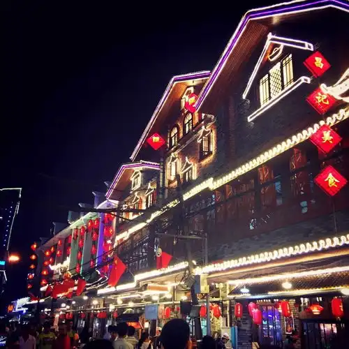明日开战拳击氛围火爆全城,南宁站赛前精彩抢先看