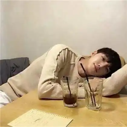 好看的男生qq头像,后悔一文不值所以开心面对了