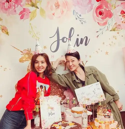 蔡依林一家为姐姐庆生,富三代姐夫出镜,外甥外甥女太像豪门爸爸