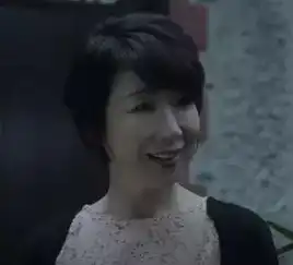 卷福刘玉玲,快来看看日版女神探夏洛克,也是rio让人服气