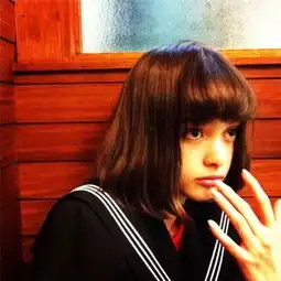 头像壁纸即便如此,放不下你