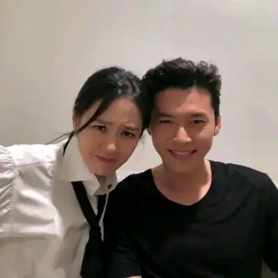 苏瓷成熟个性情头一对两张真人情侣头像我要个性网