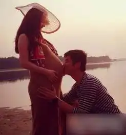 明星打死也不想流出的亲吻照曝光恋足都不算重口味