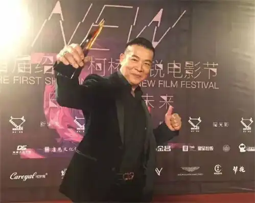 香港电影冷门反派,演坏人不输黄秋生,从影36年第一次拿奖