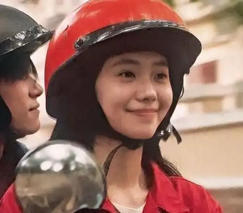 谋女郎刘浩存新作番位高过沈腾,2年主演5部戏,周冬雨都羡慕