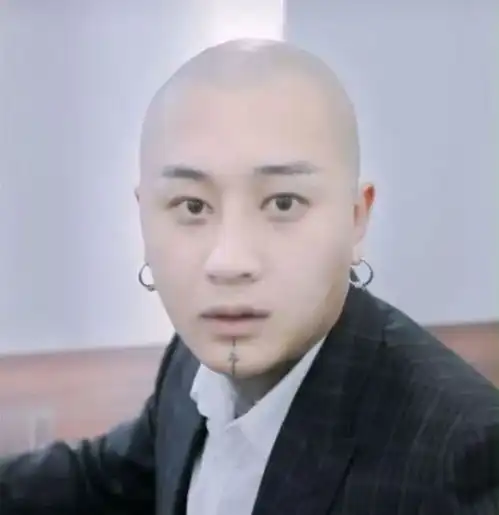 球球快手网红我只给3个人面子,方丈算一个,张二嫂靠边站