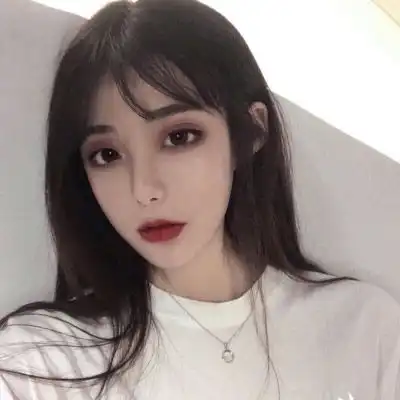能被一眼注意到的头像女特别与众不同的气质头像