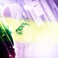 急求一对好看,简单的,唯美的qq情侣头像加网名个性签名个人说明