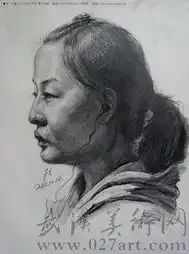 及地艺术坊美术培训中心素描头像作品08