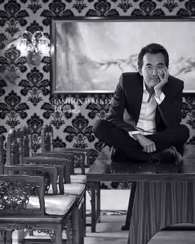 组图赵又廷再登大刊黑白格调显示型男魅力