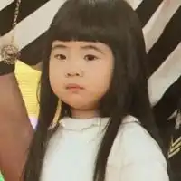 grace姐姐头像