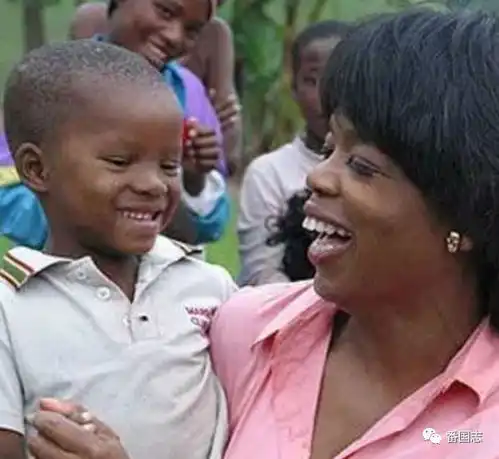 9岁被强暴,14岁生子,抽烟酗酒吸毒还进过少管所但现在全美国都希望她来当首位女总统