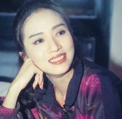 与梅艳芳相恋又为黄家驹处理后事西门庆专业户他是谁