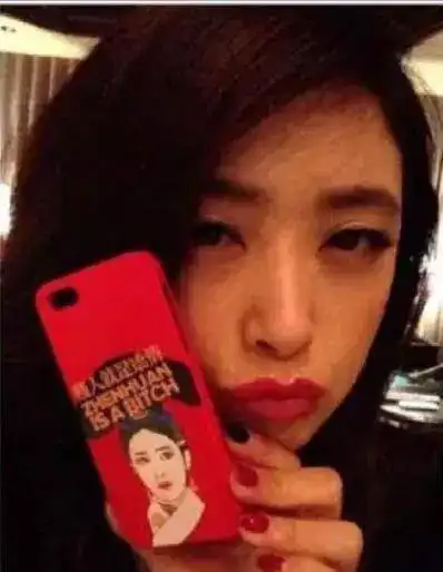 是时候公开她俩分手的秘密了