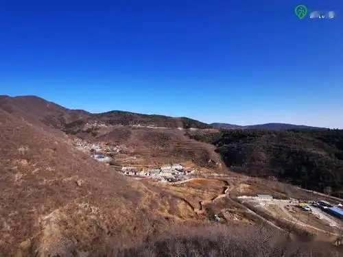 初六登峰,马到成功