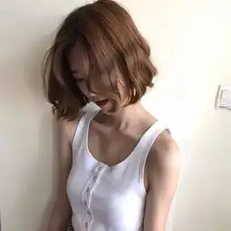 少女感爆棚的卷发,比直发好看n倍,适合所有脸型