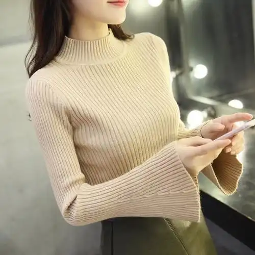 穿在你身上的是打底衫,别人眼里确实一种高雅的气质,精致时尚
