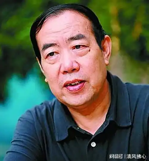 贾平凹人们婚前总向往着风花雪月,结婚后才发现大多是柴米油盐