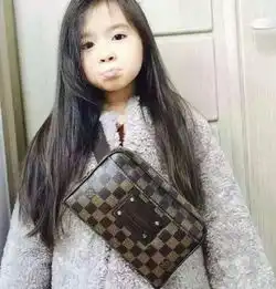 5岁小女孩萌倒阿拉伯土豪,全家被移民迪拜,成为世界最年轻富婆