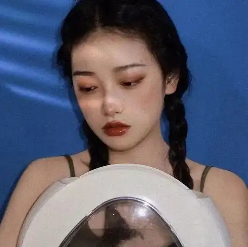 一组超赞的男女头像,请签收