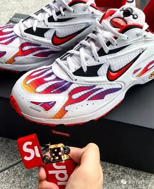 联名supremexnikezoomstreak飞驰光谱系列复