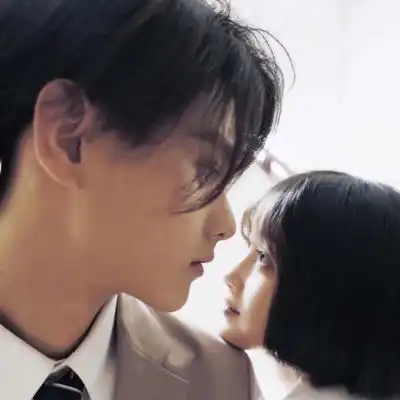 玩网情侣头像高清真人优质情侣头像一人一半