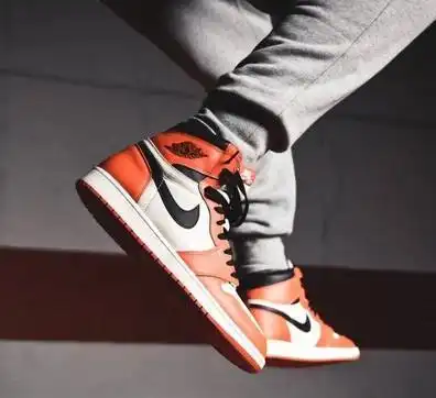 耐克阿迪达斯等运动鞋全场3折限时促销