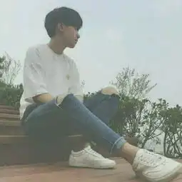 是不是情侣头像