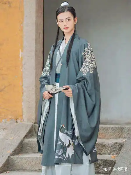 男生有些什么类型的汉服,有什么注意事项吗有什么好看的男生汉服推荐吗