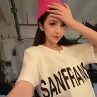 qq头像作为一个女人你可以没有那么完美唯独不可以平庸女生
