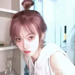 最新网红女生头像抖音最火网红图片女生霸气头像
