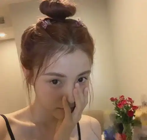 林小宅发文宣布与男友分手感情中的女强男弱,应该如何平衡