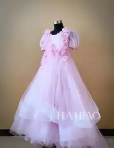 可爱姐姐grace变身花童穿粉嫩长裙太美腻隔空受10000点卖萌暴击