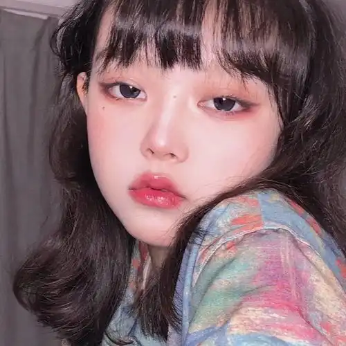 女头像不能断干净又不能和好如初最磨人