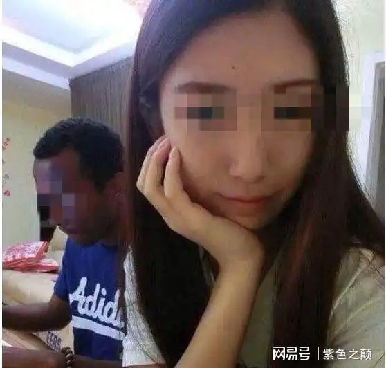 妻子在南非出轨染艾滋生下混血婴儿,心善丈夫放弃赔偿