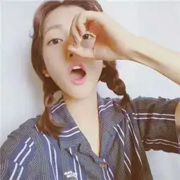 最新好看的个性潮流女生头像2018全世界没有人比我们更般配