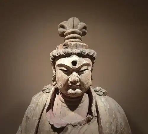 在国博,欣赏中国古代佛造像