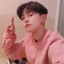 聊天中男人冷不丁给你发这些,那是真的在想你了,准到哭