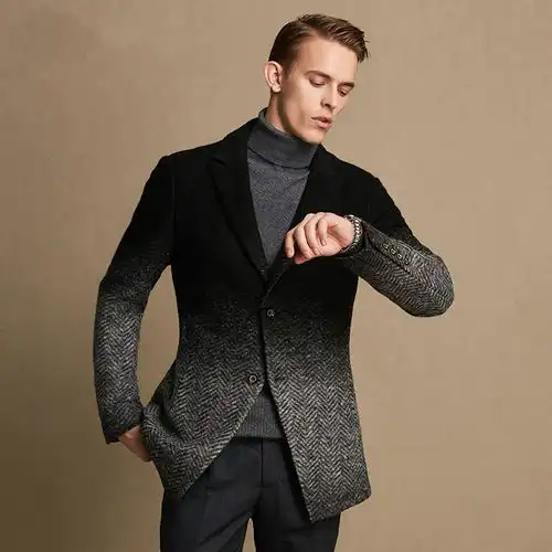 如何利用高领搭配外套帅成男神不是梦