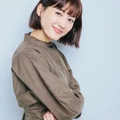 日本绫濑遥迷人图片日本最治愈型美女,没有之一