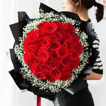 追女孩送多少朵玫瑰花合适不是越多越好哦