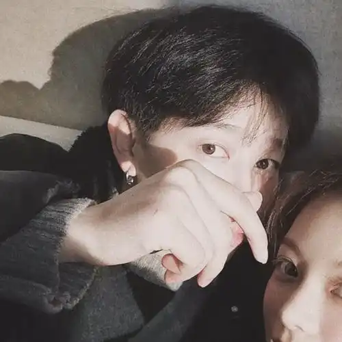 没点实力很难刷到的微信隐藏表白密码