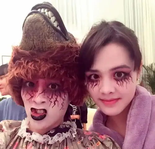 钟丽缇发文为大女儿庆生,晒她婴儿时期照片萌化众人